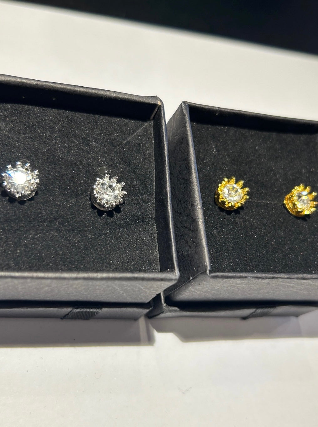 Crown studded earrings
