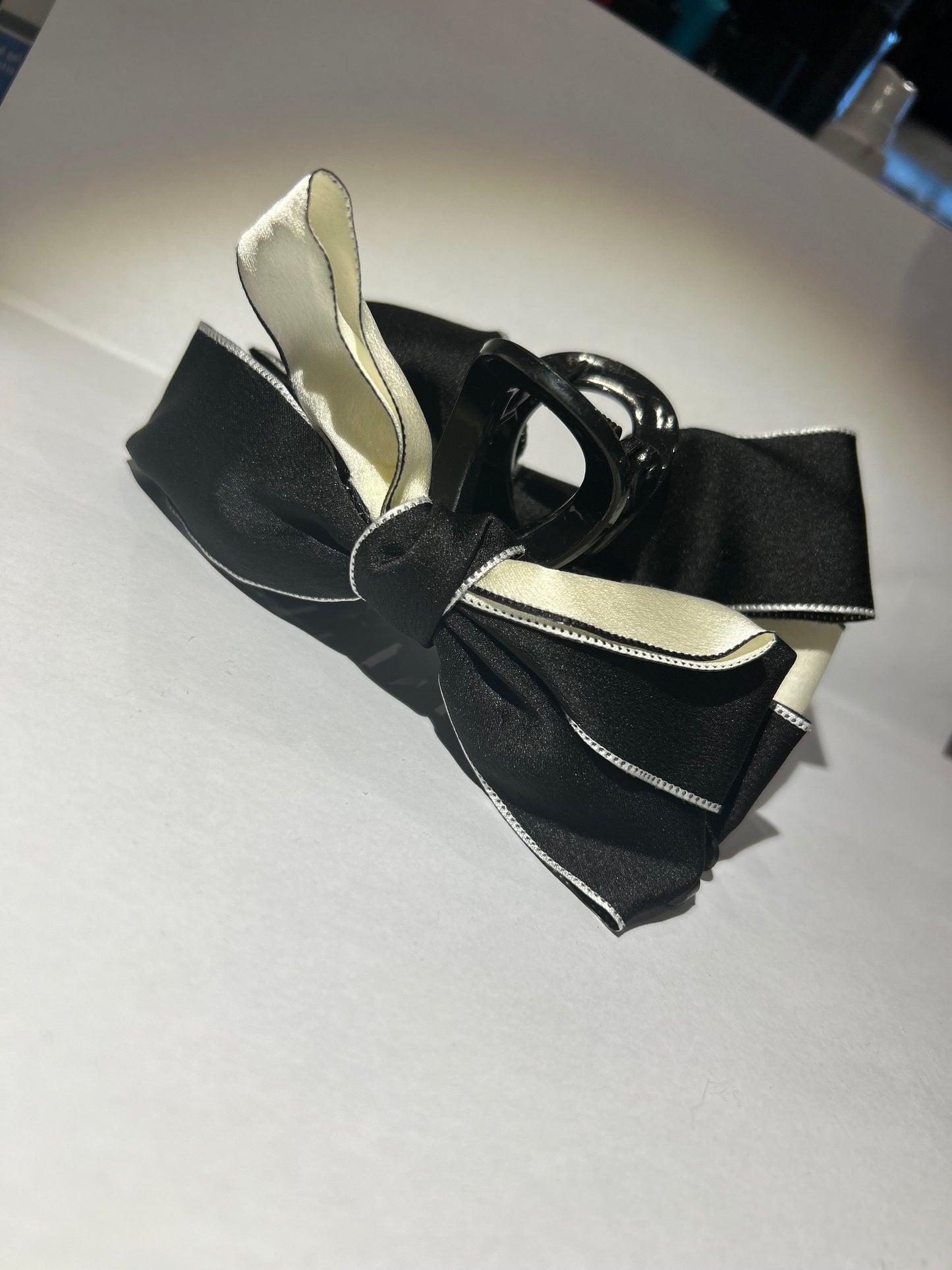 Black and cream bow hair clip