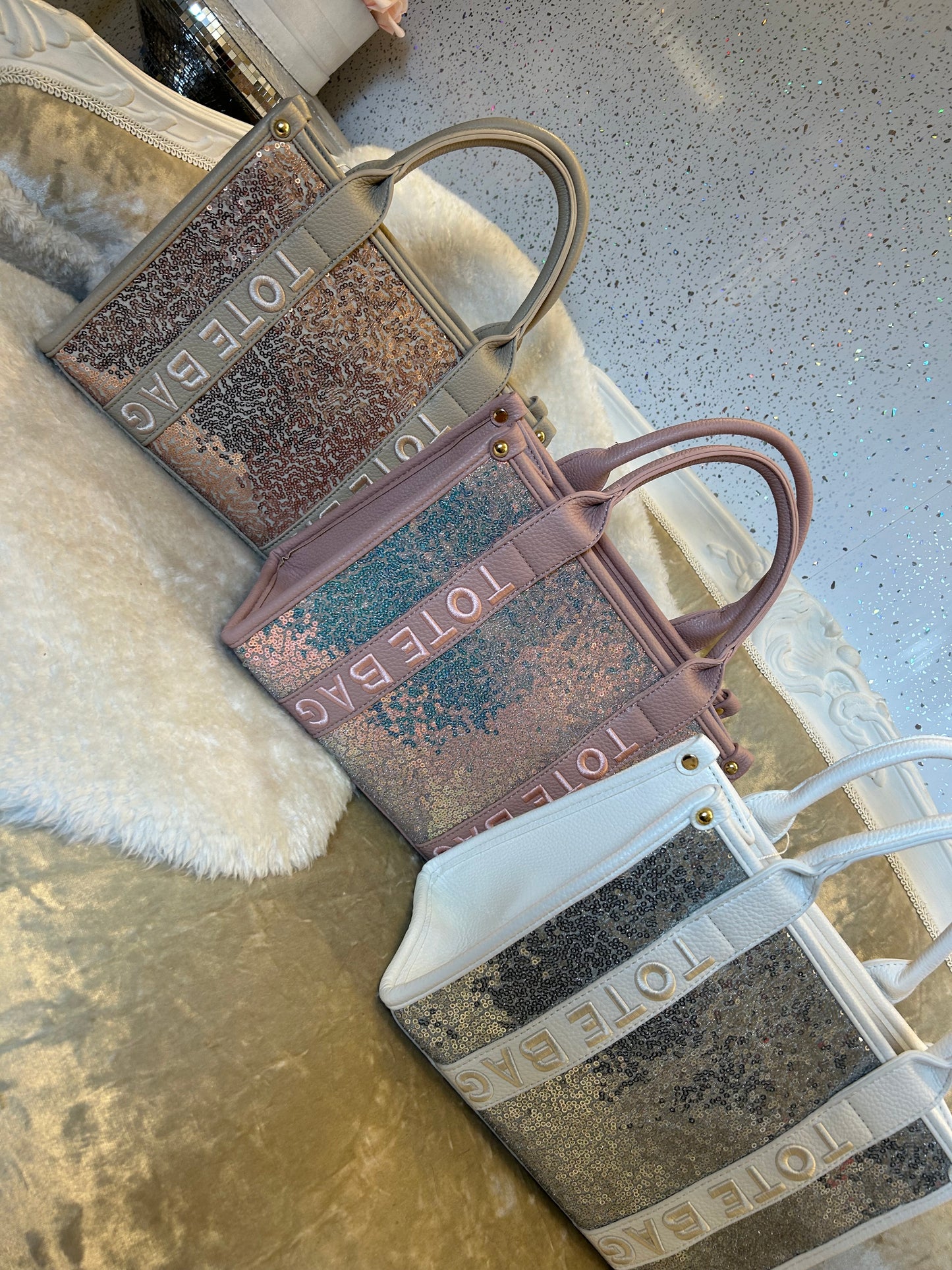 The glitz & glam Sequin embellishes tote bags