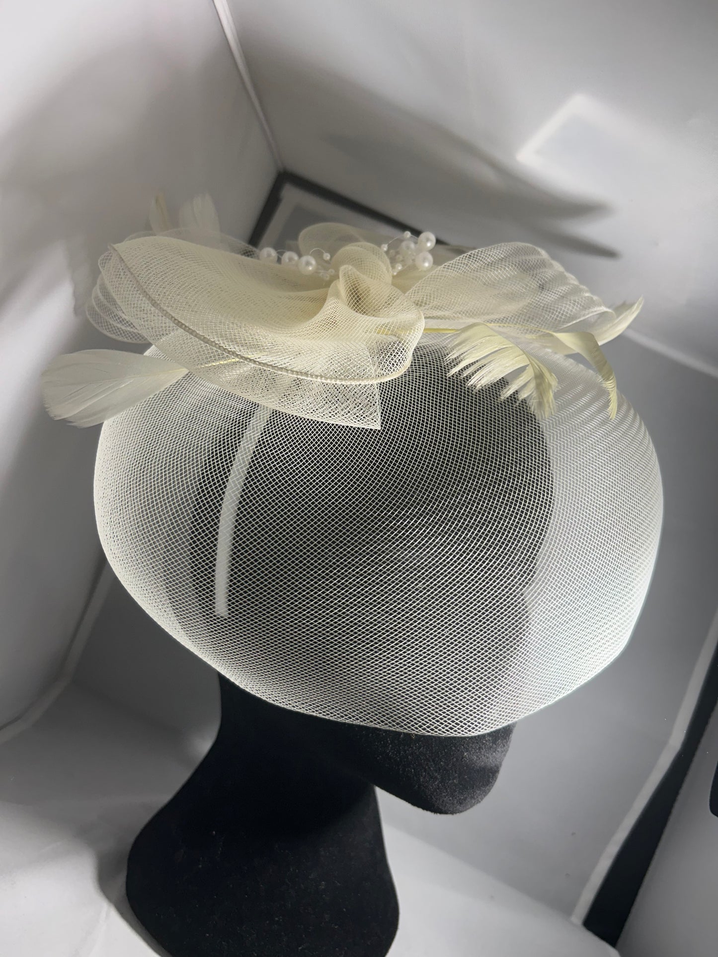 Women’s occasion fascinators