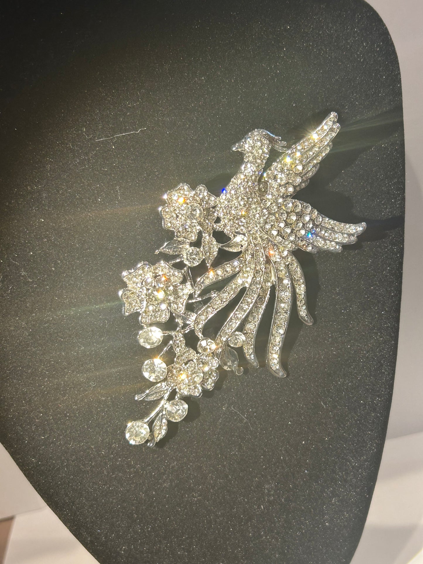 Swan Crystal brooch