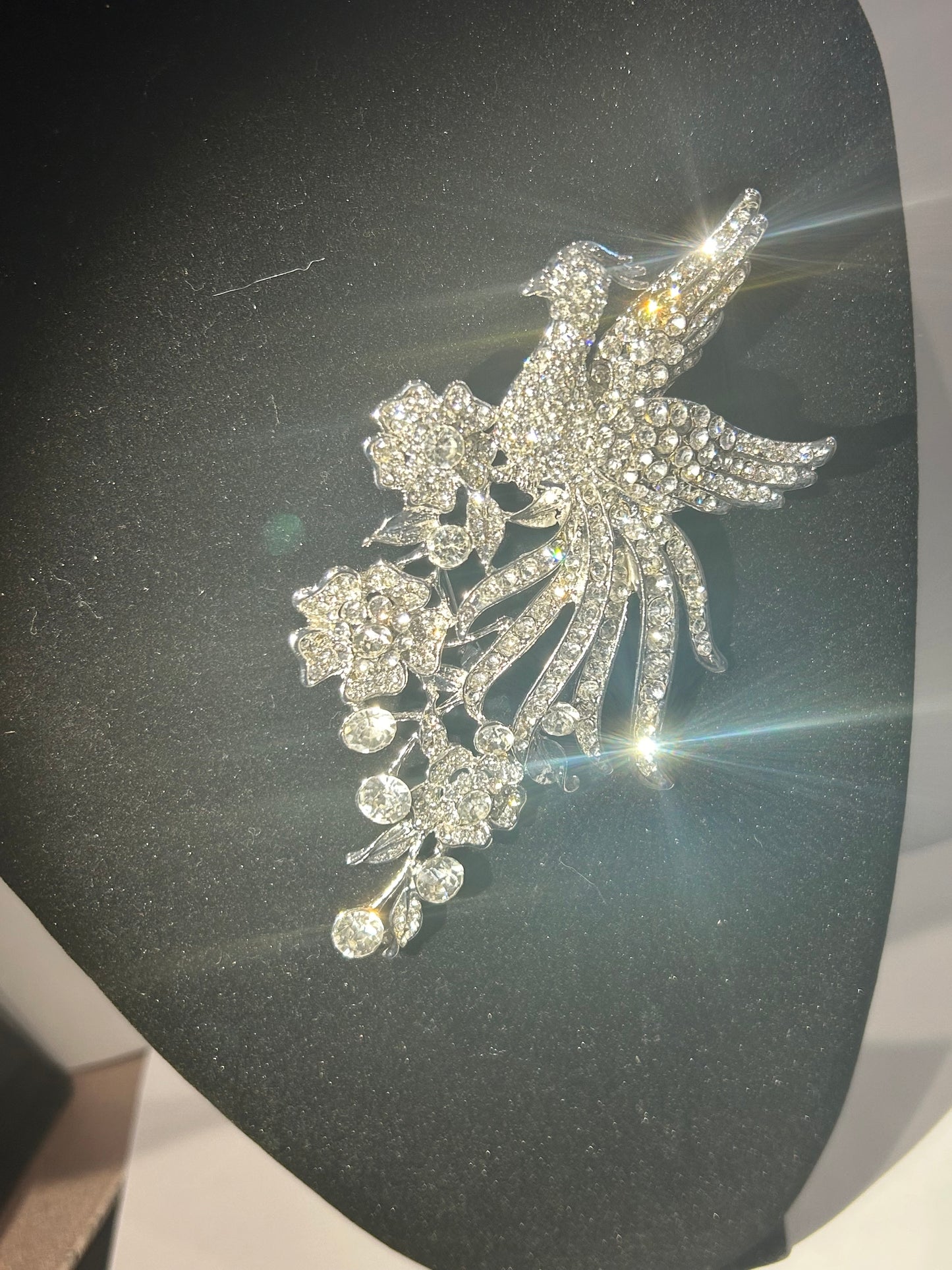 Swan Crystal brooch