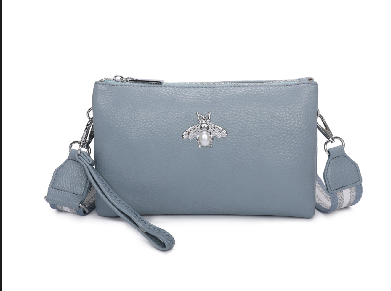 Blue handbag with a bee emblem