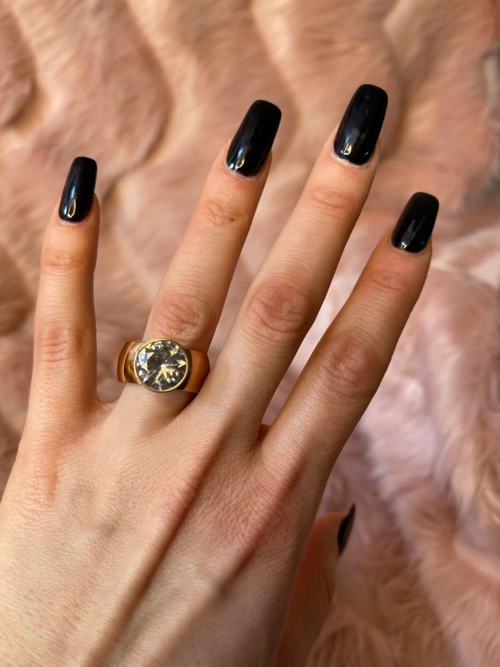 Big bling interchangeable head rings.