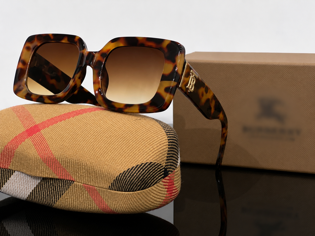 Tortoiseshell sunglasses with gold detail 