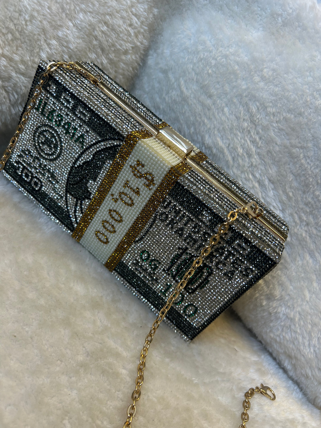 Crystal rhinestone beaded detailed chain strap money clutch bag 
