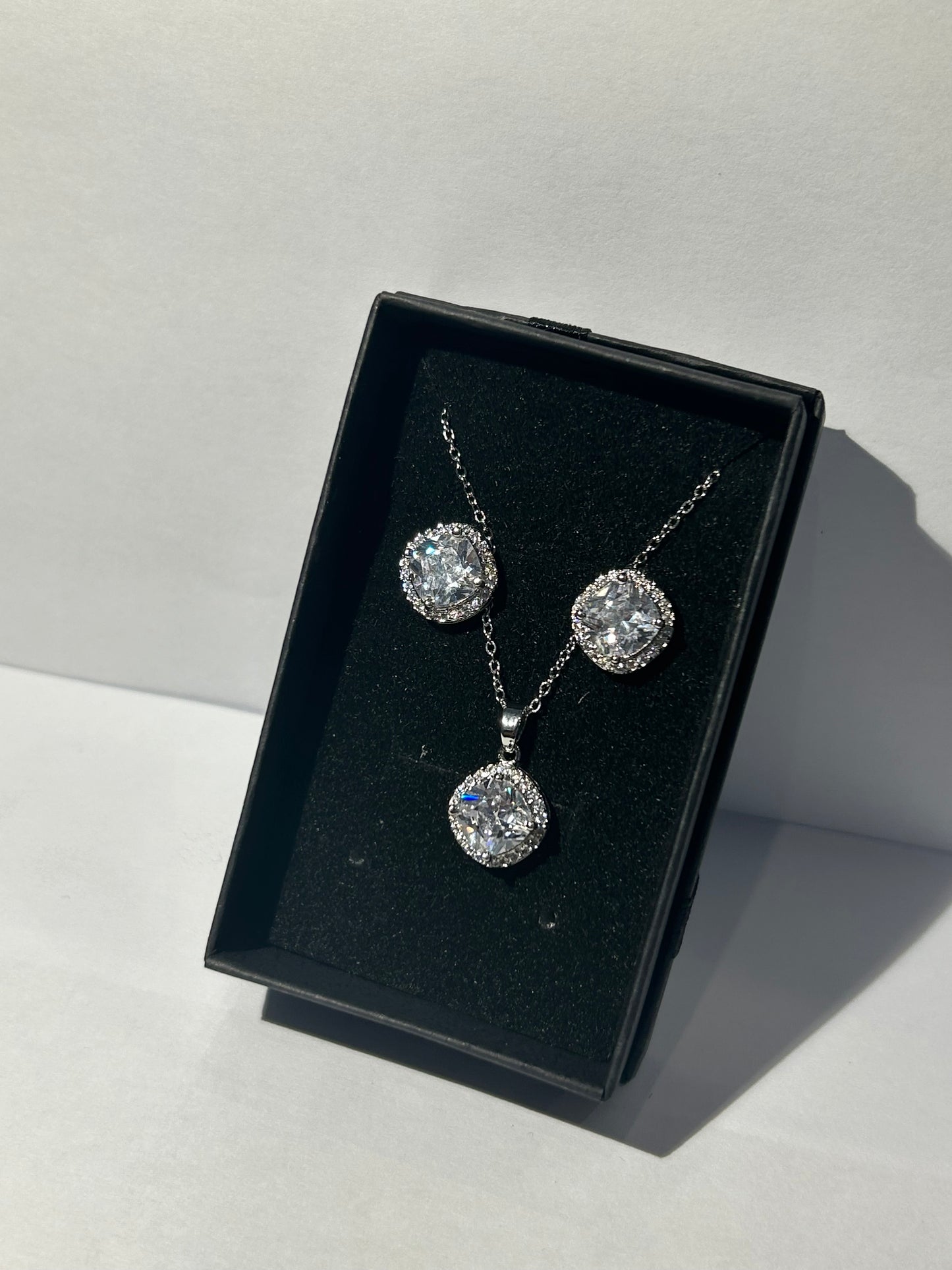 Square Crystal jewellery set