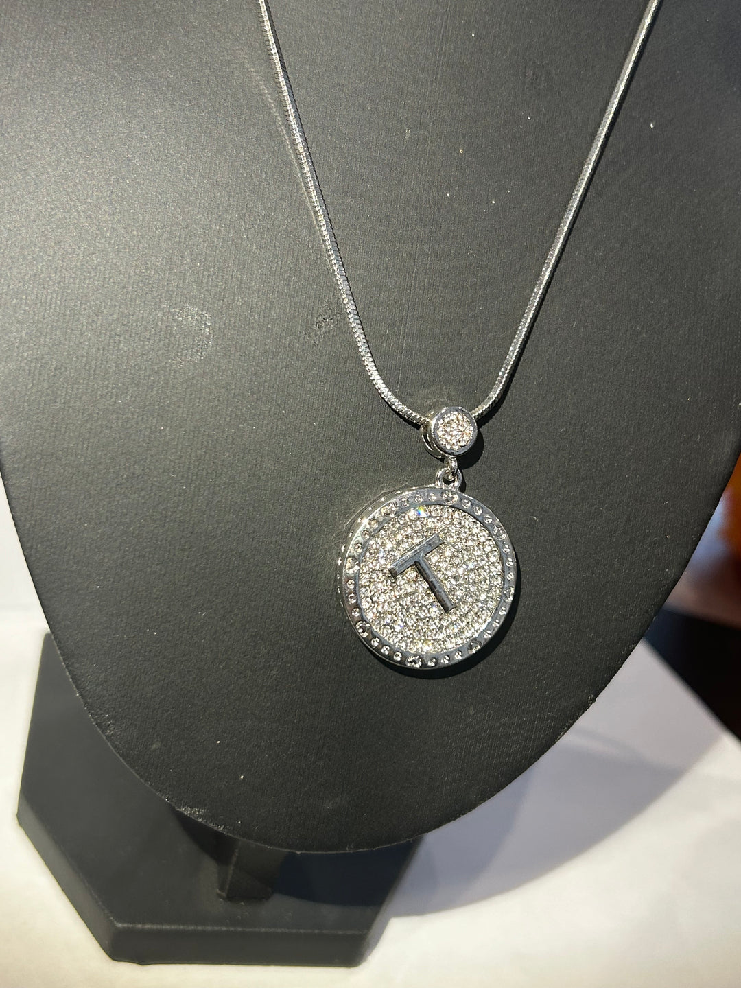 Circle t necklace