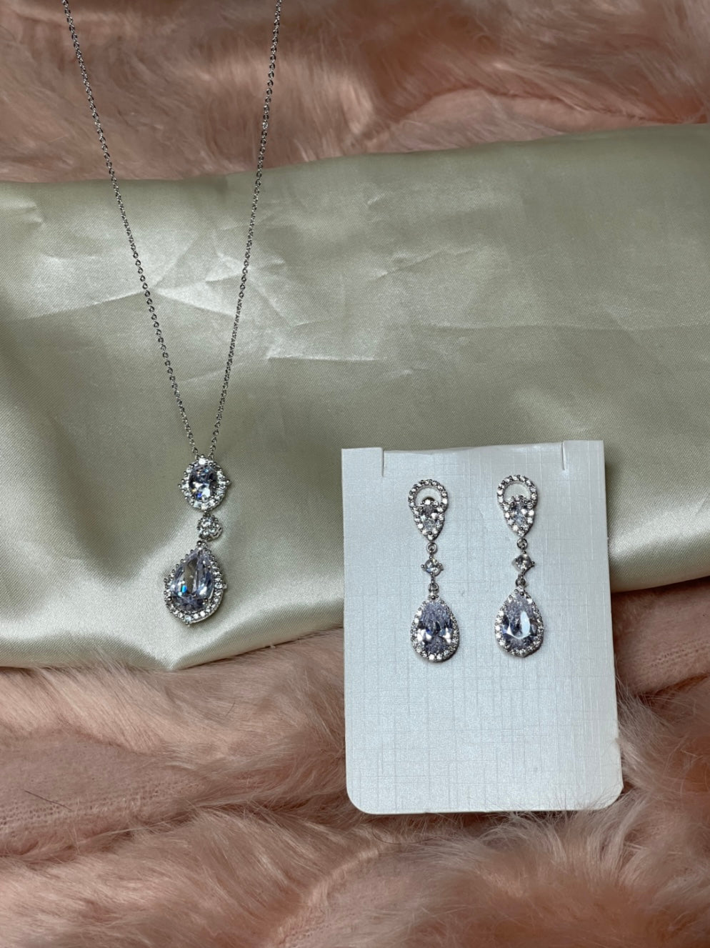 Droplet Earring & necklace Sets