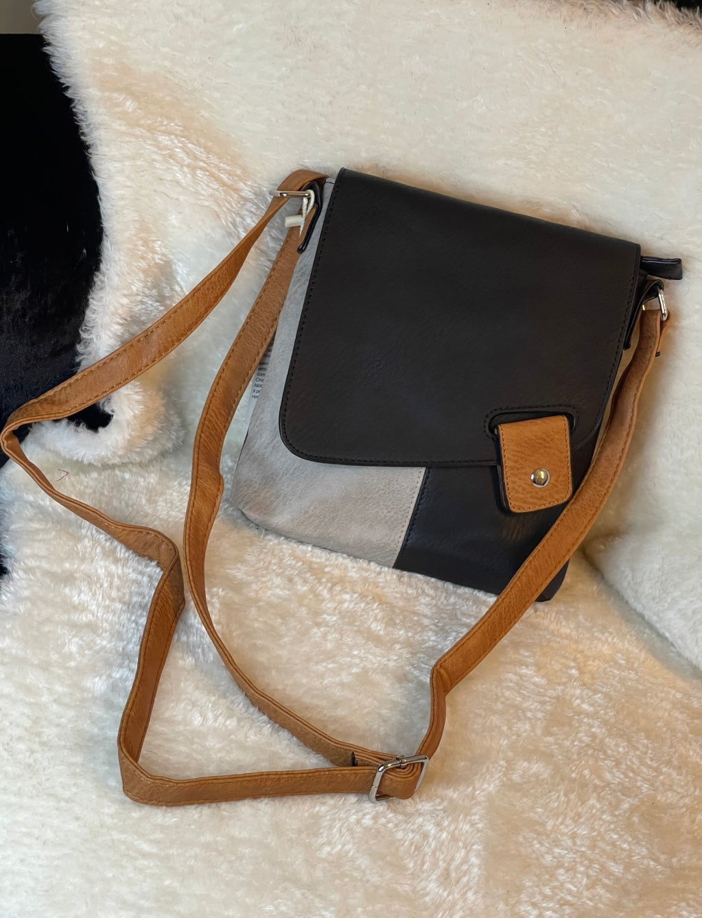 Brown detailed crossbody handbag