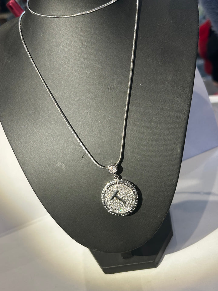 Circle t necklace