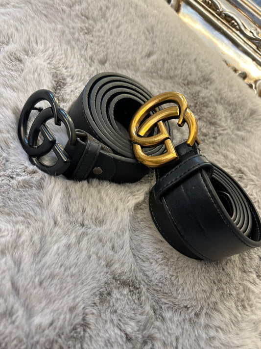 Letter gold and black belt