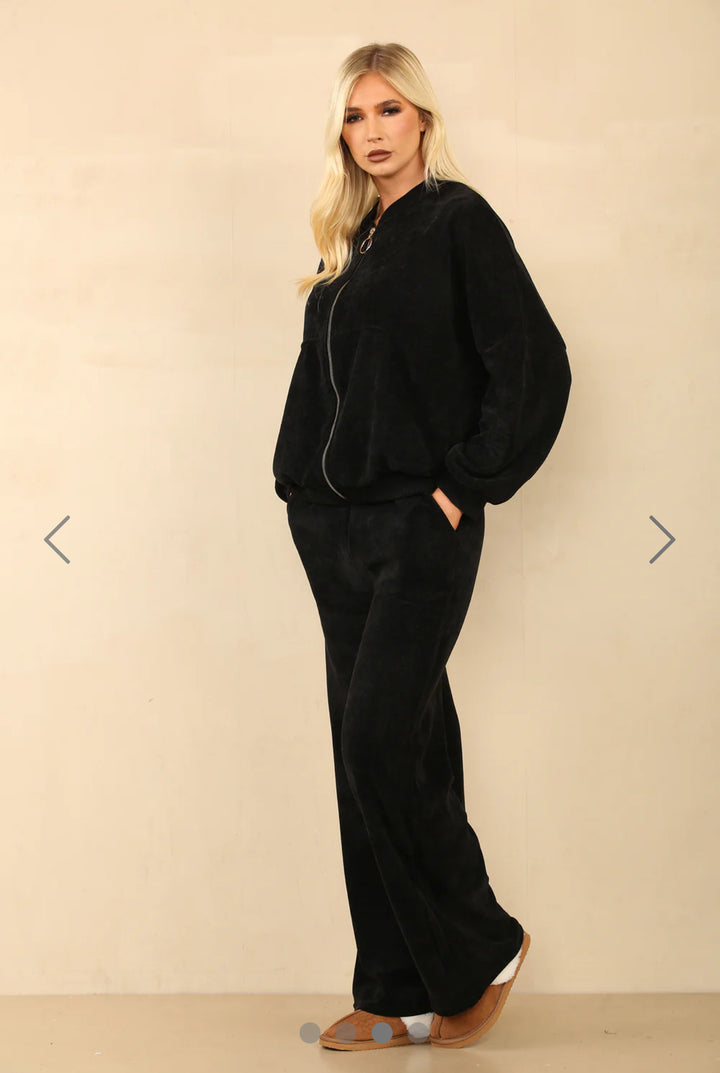 Black textured silver zip detail long wear set 