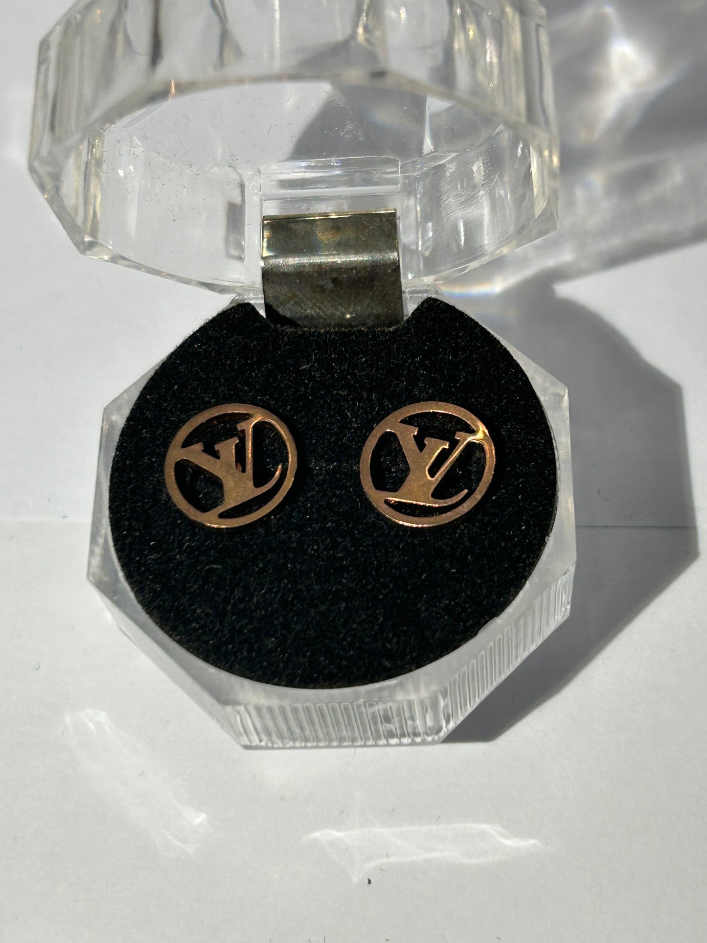 Rose gold letter outlined earrings