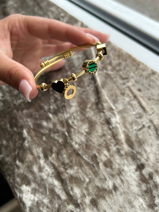 Gold bangle bracelet