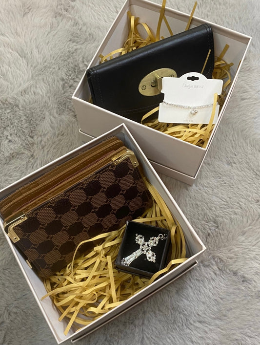 Our purse bundle boxes