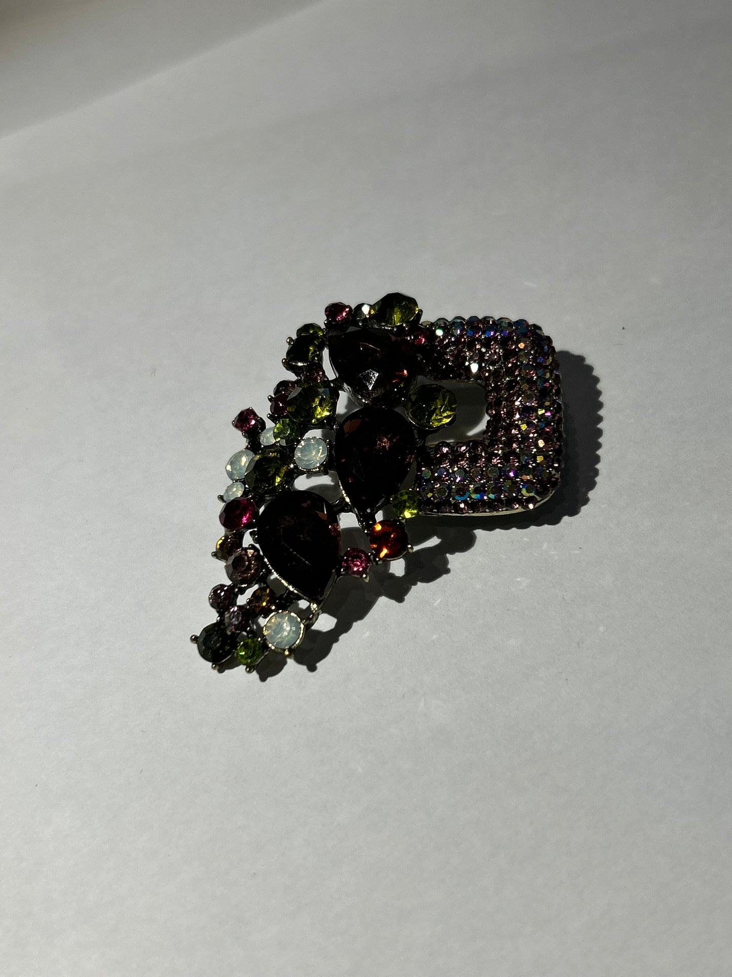 Multi coloured brooch