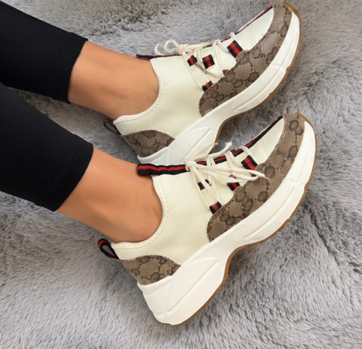 Beige stripe trainers