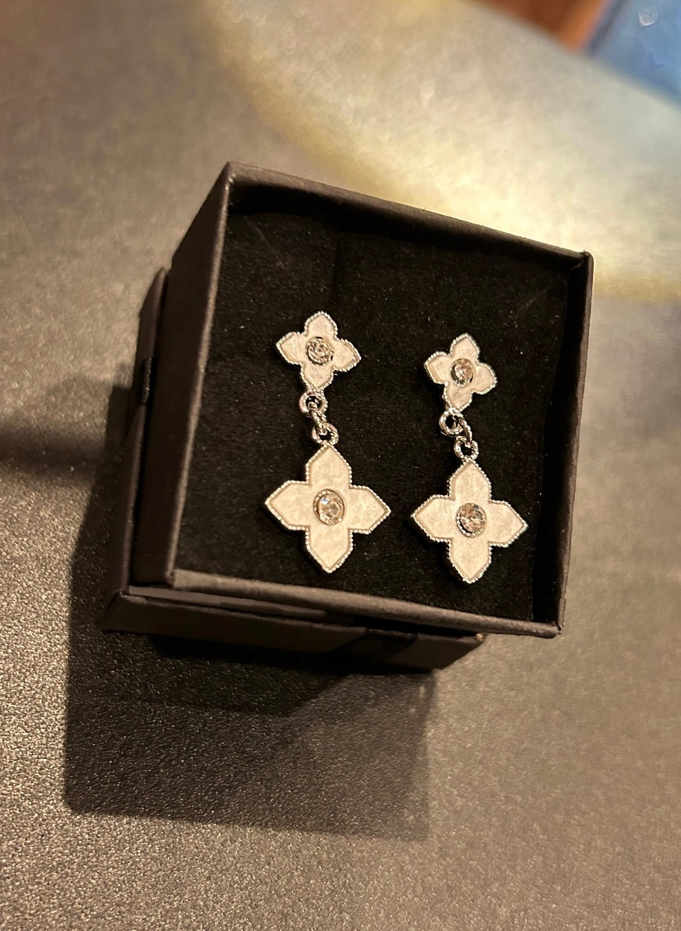 White clover earrings