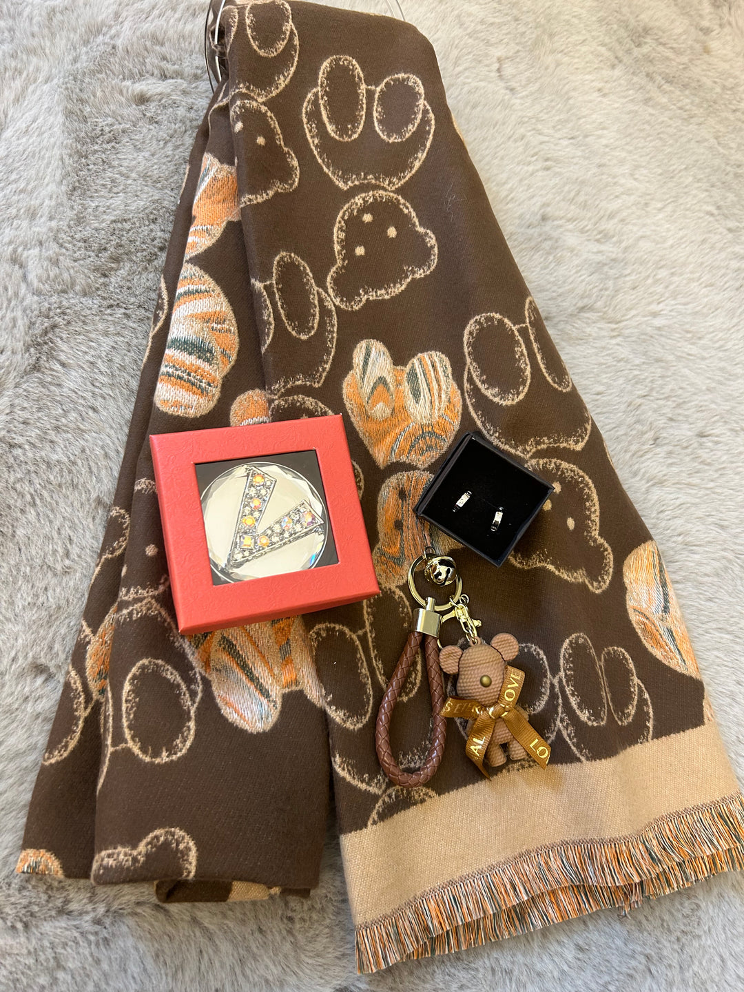 Scarf bundle box