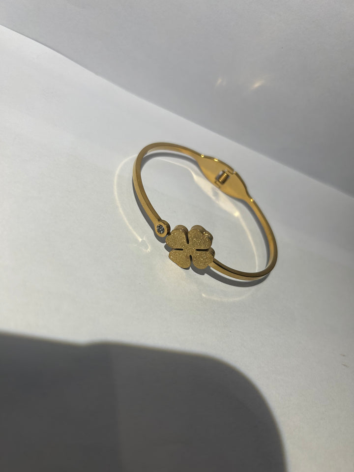 Gold clover bangle bracelet