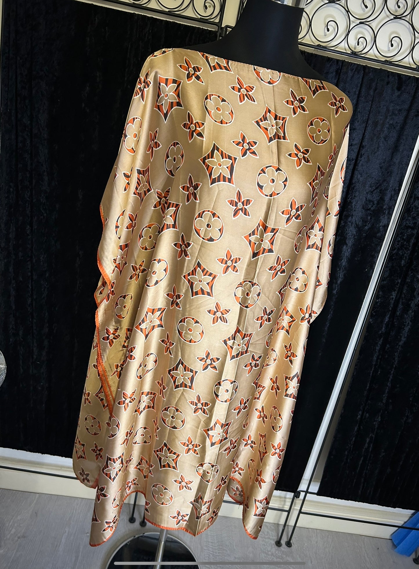 Flower print kaftan