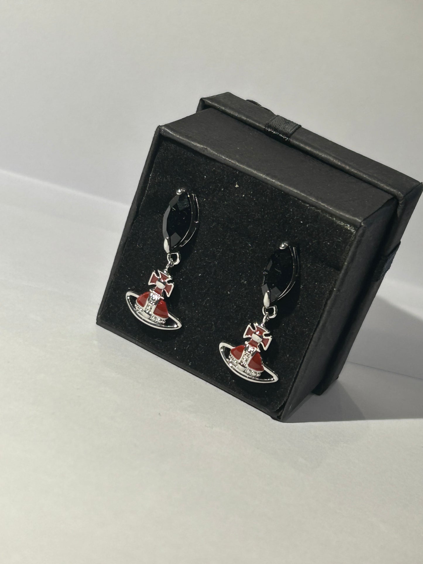 Crystal red dangle plant earrings