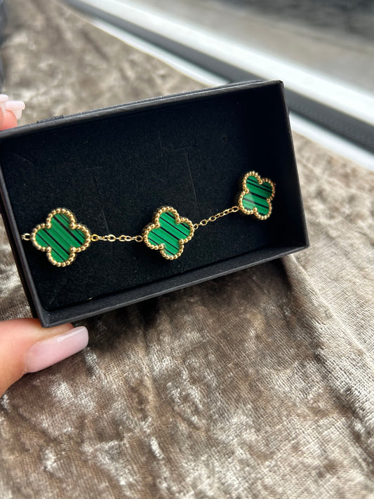 Gold and green clover bracelet