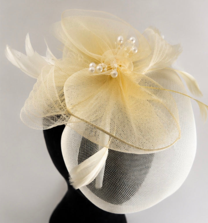 Ivory Mesh Fascinator Hat with Feather &amp; Pearl Detail
