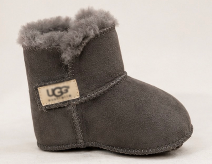 Baby faux suede winter boots in grey with warm fleece interior.