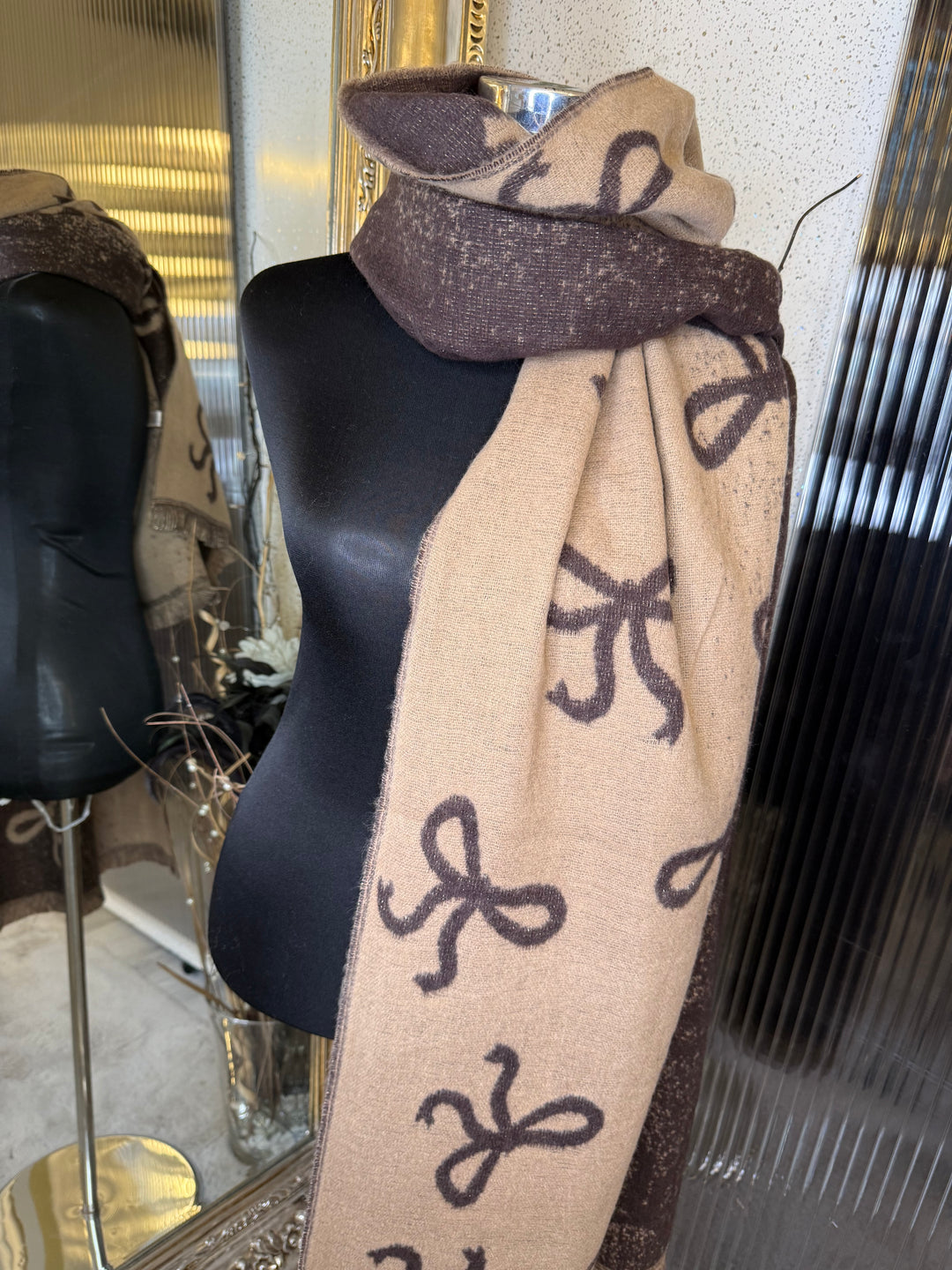 Bow detail scarf
