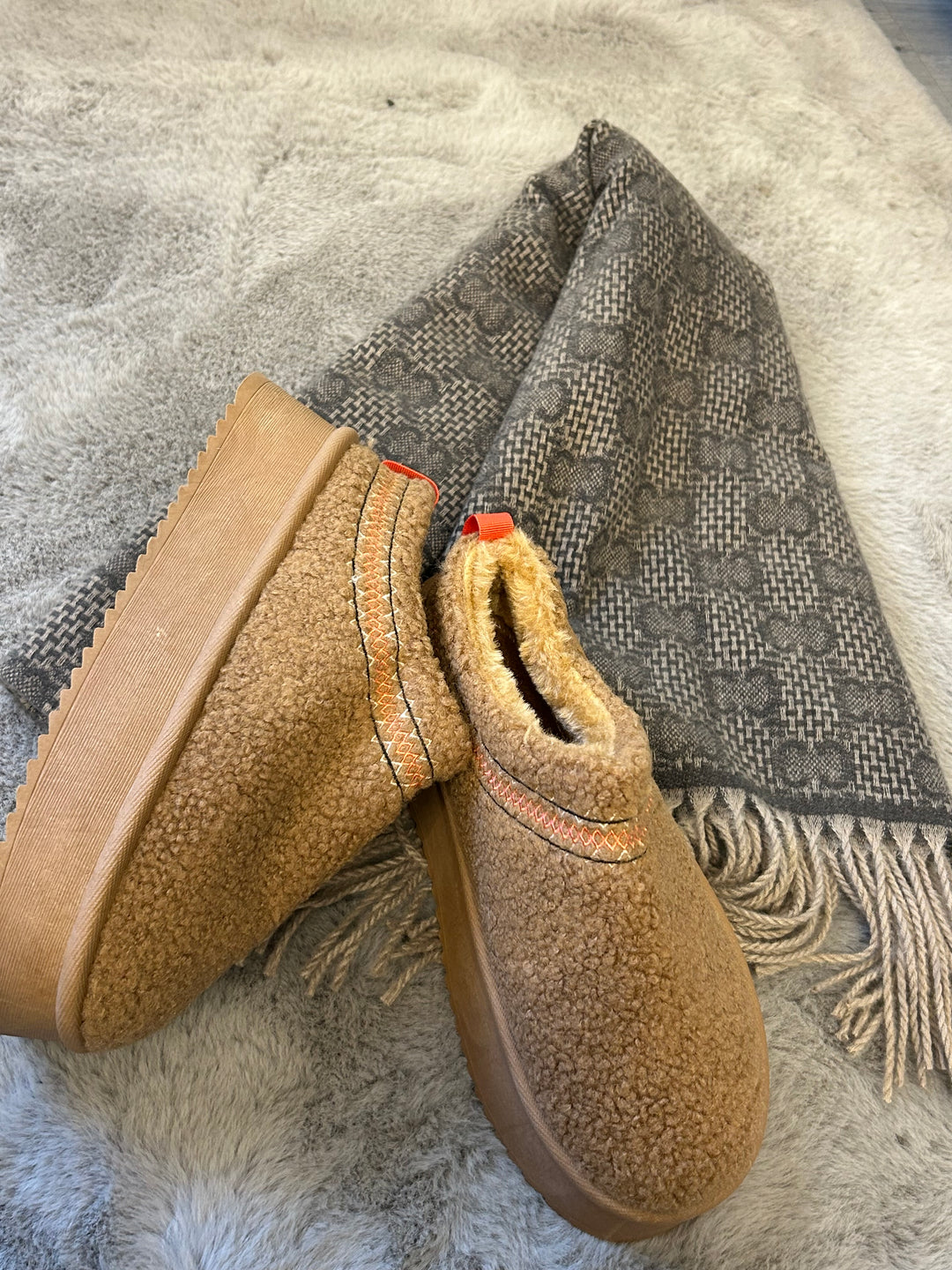 Tazz Slippers and scarf bundle