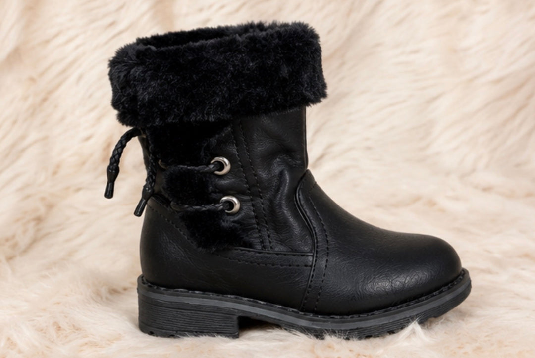 Girls black faux leather winter boots with soft black faux fur trim