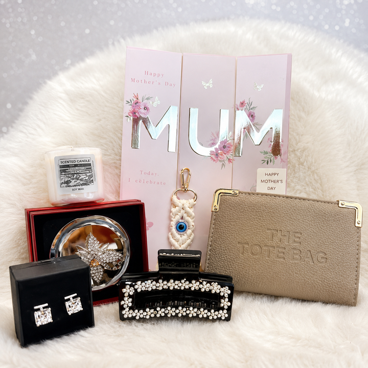 Luxury Mother’s Day gift bundle featuring a Mother’s Day card, purse, jewellery, scented candle and coordinating fashion accessories
