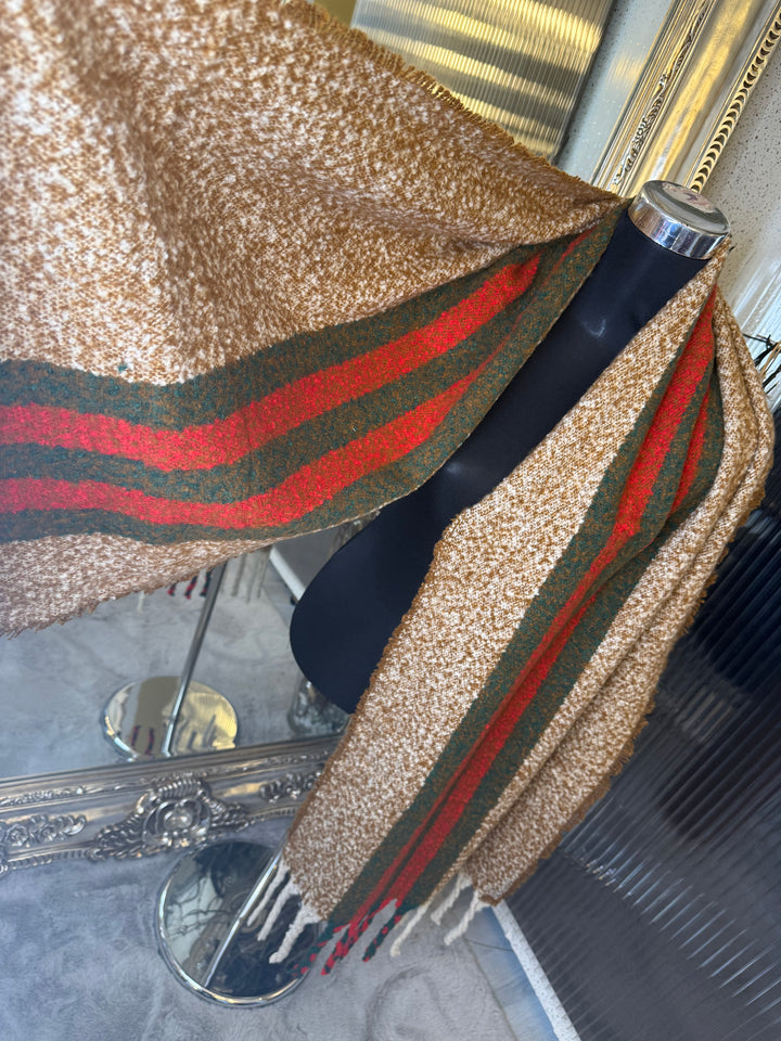 Stripe tassel scarves