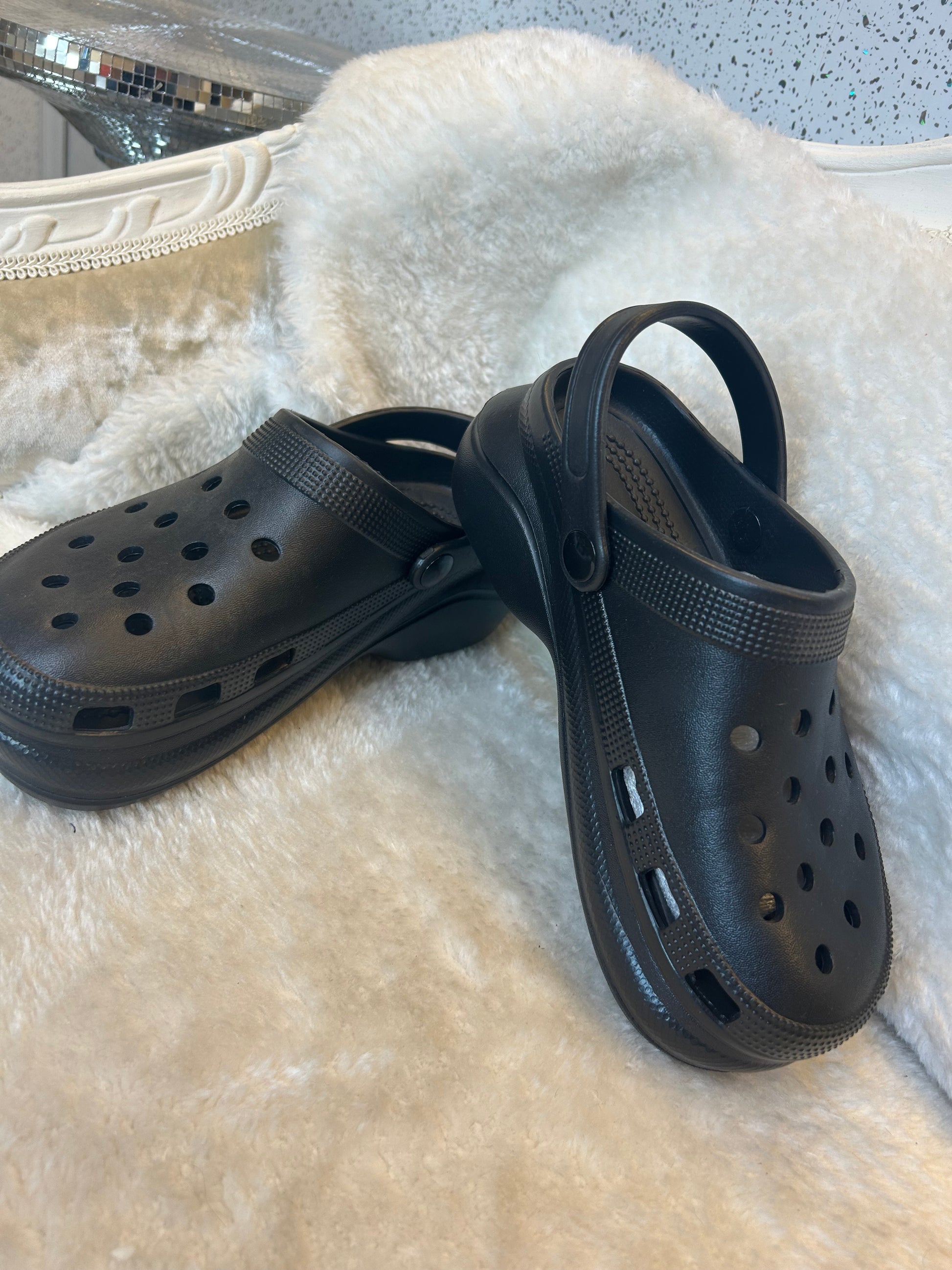 Black Croc sandal with small wedge heel