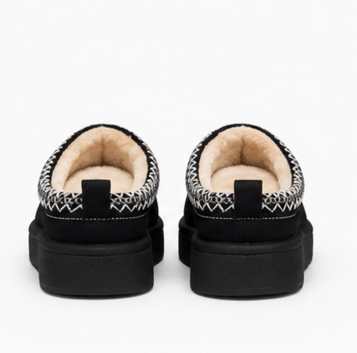 Black Outdoor Faux Suede Slippers