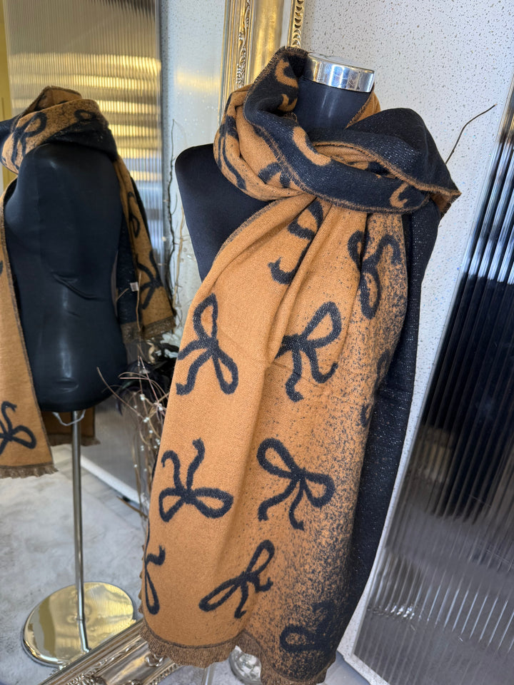 Bow detail scarf