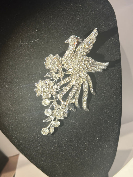 Swan Crystal brooch