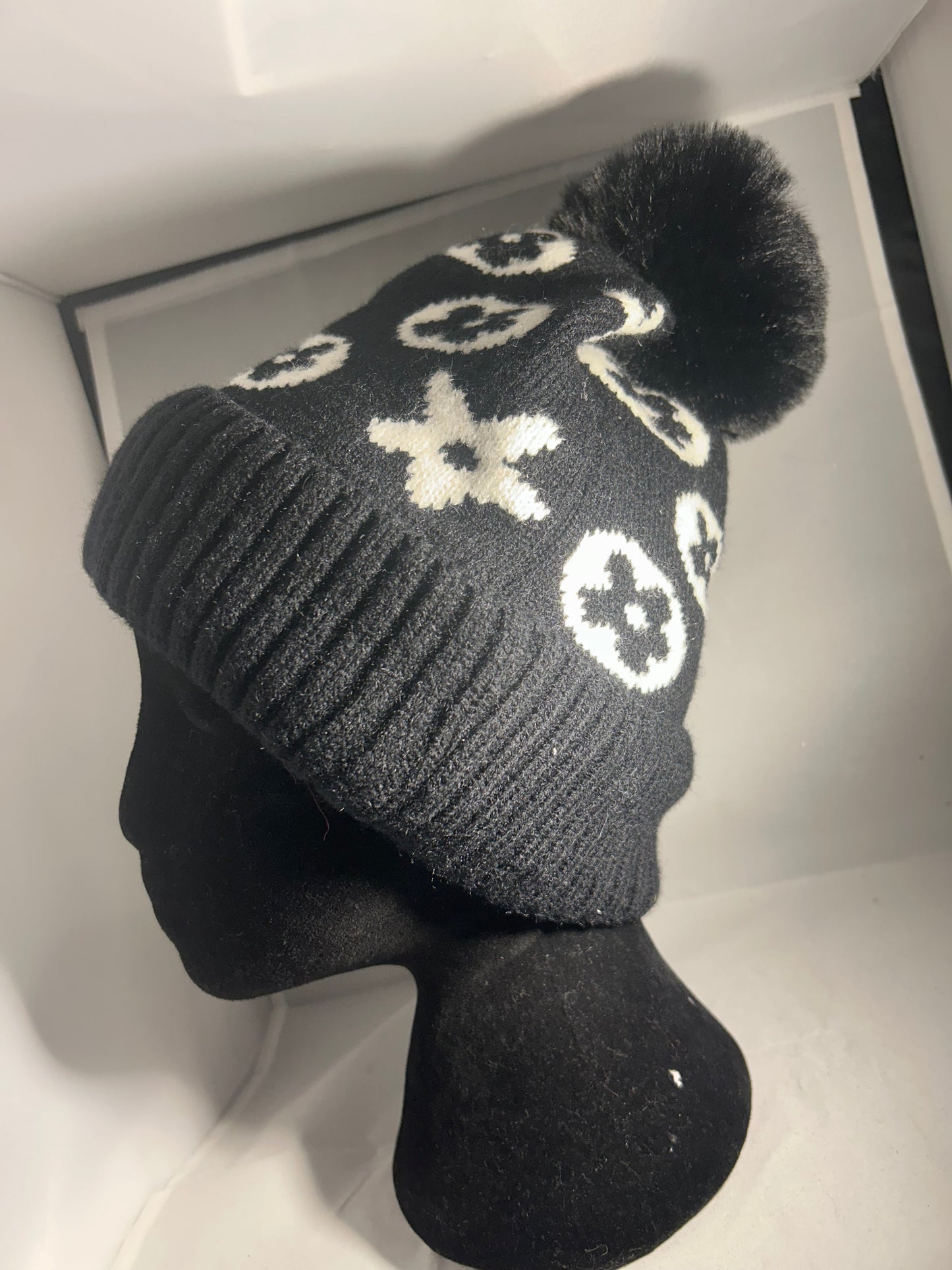 Women’s black design hats