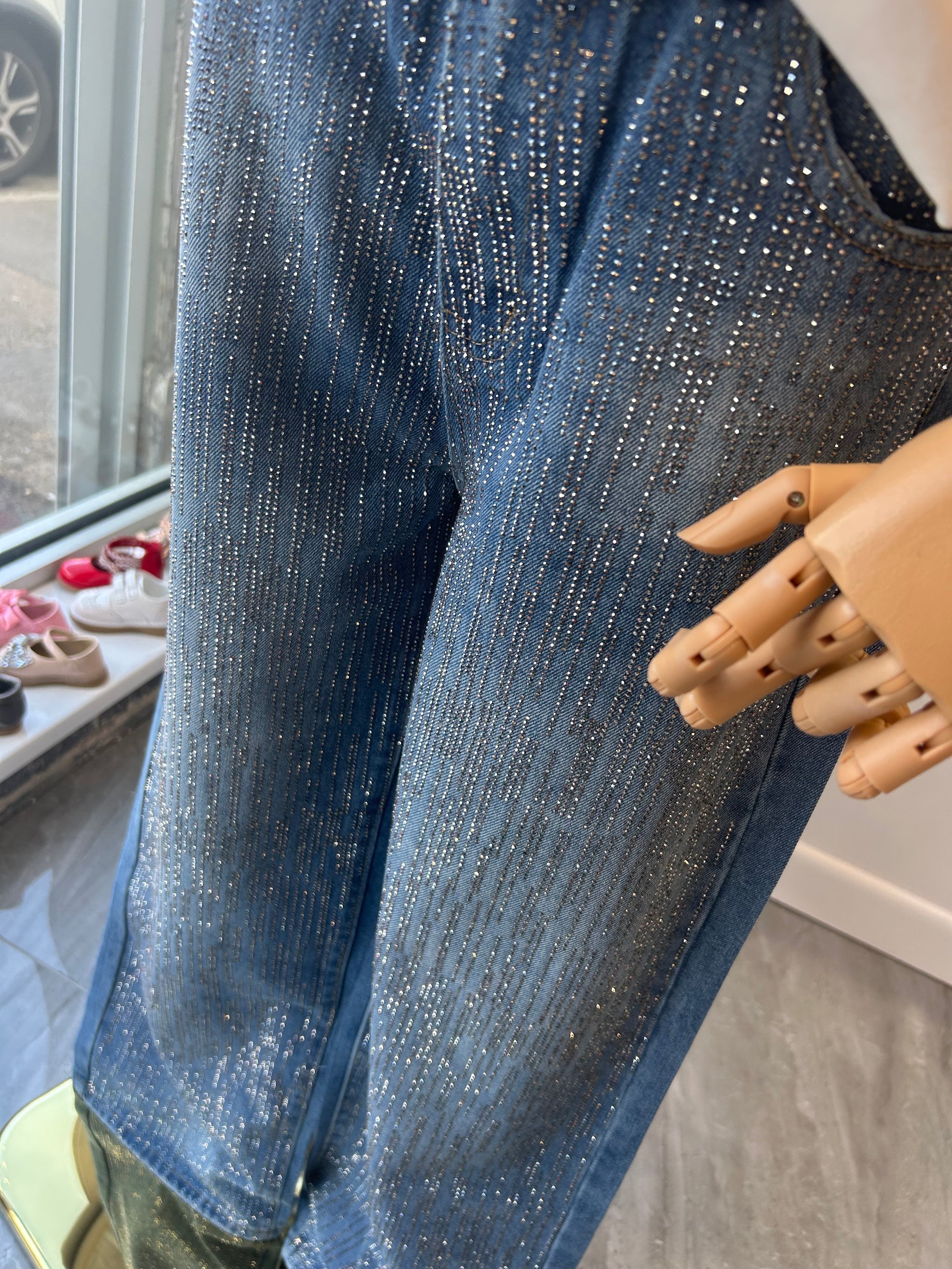 Blue jeans with crystal detail 