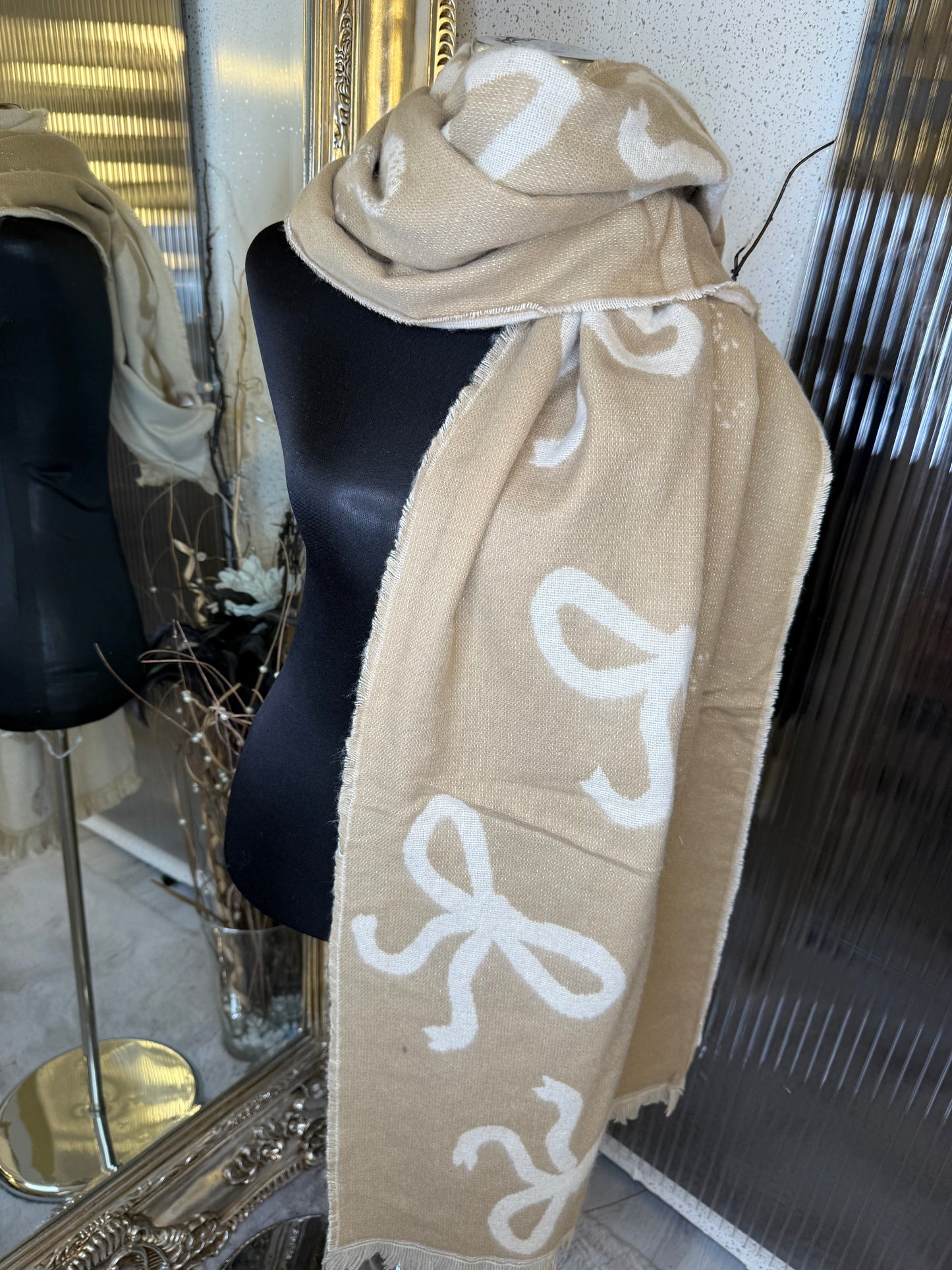 Bow detail scarf