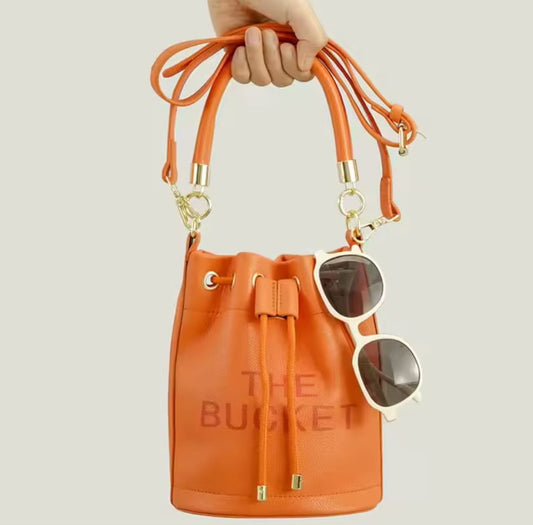 Bucket bags