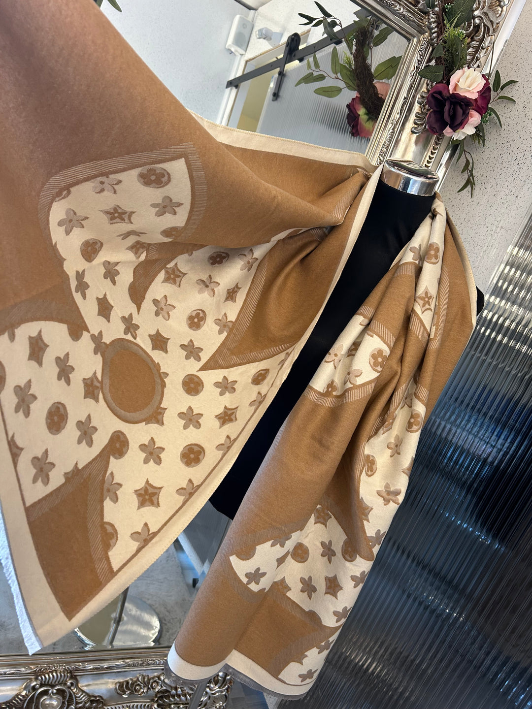 Oversized XL scarf with bold flower print design, displayed as a women’s fashion accessory.