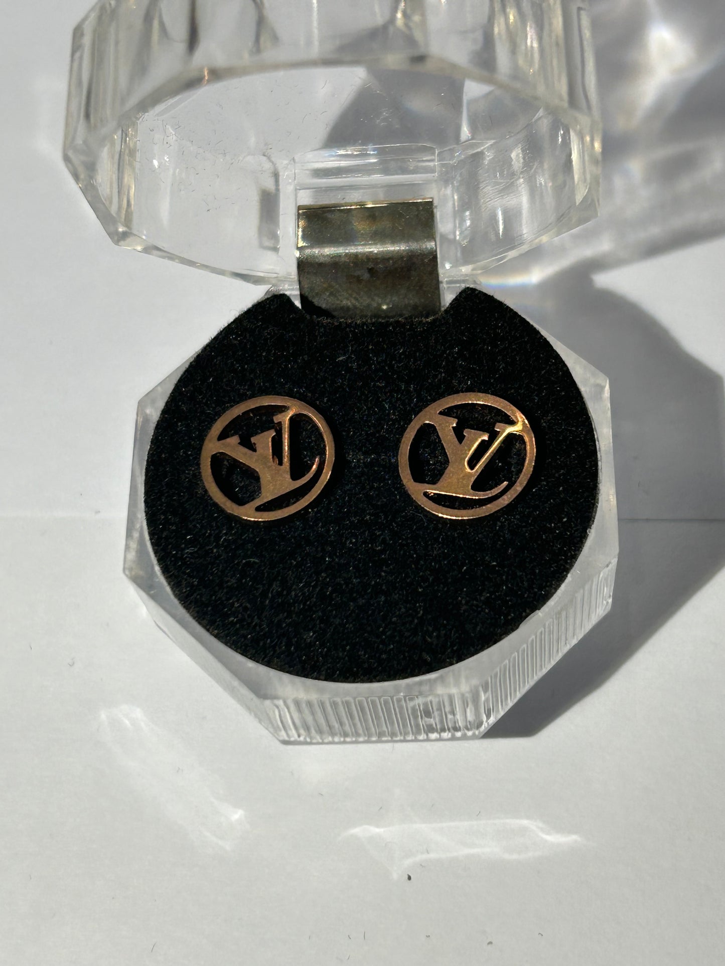 Rose gold letter outlined earrings