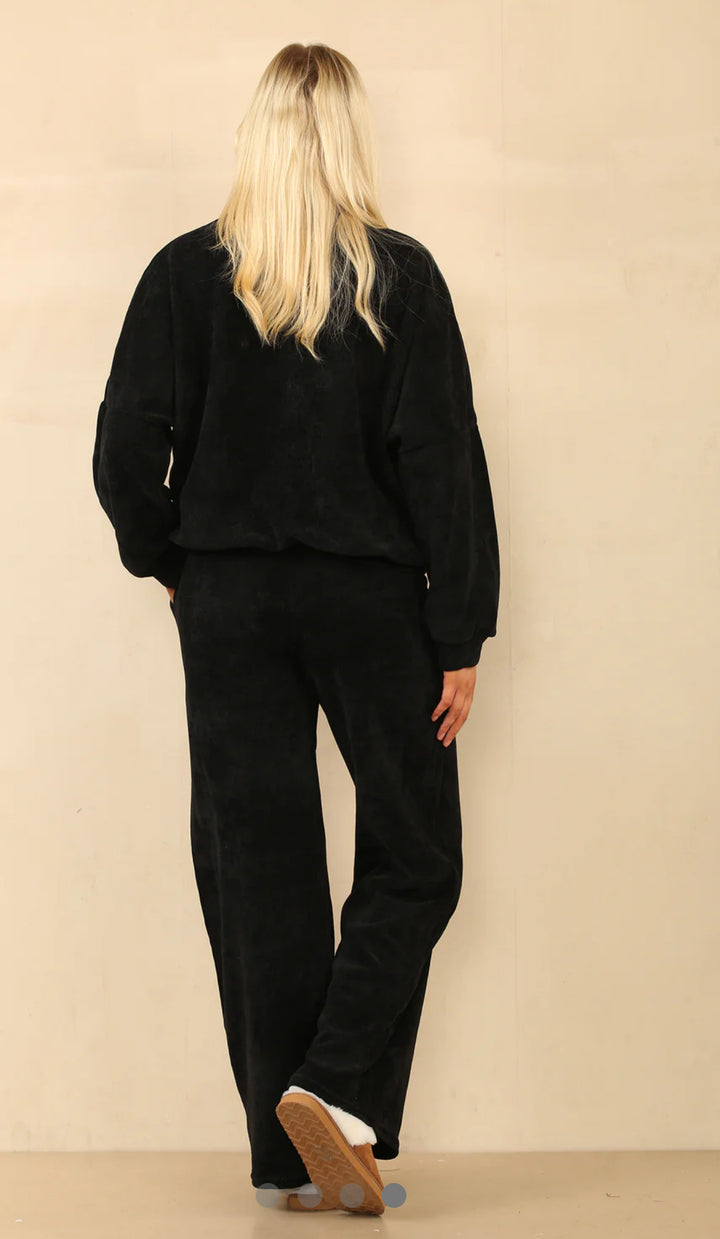 Black textured silver zip detail long wear set 