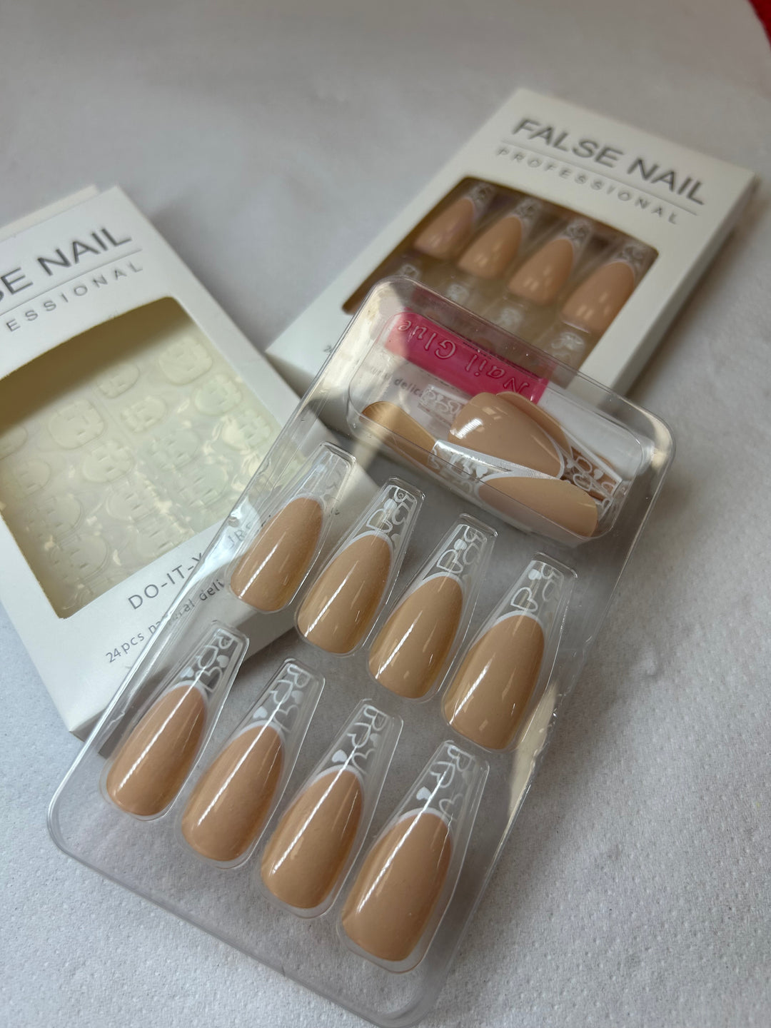 Set of false nails in a packaging box