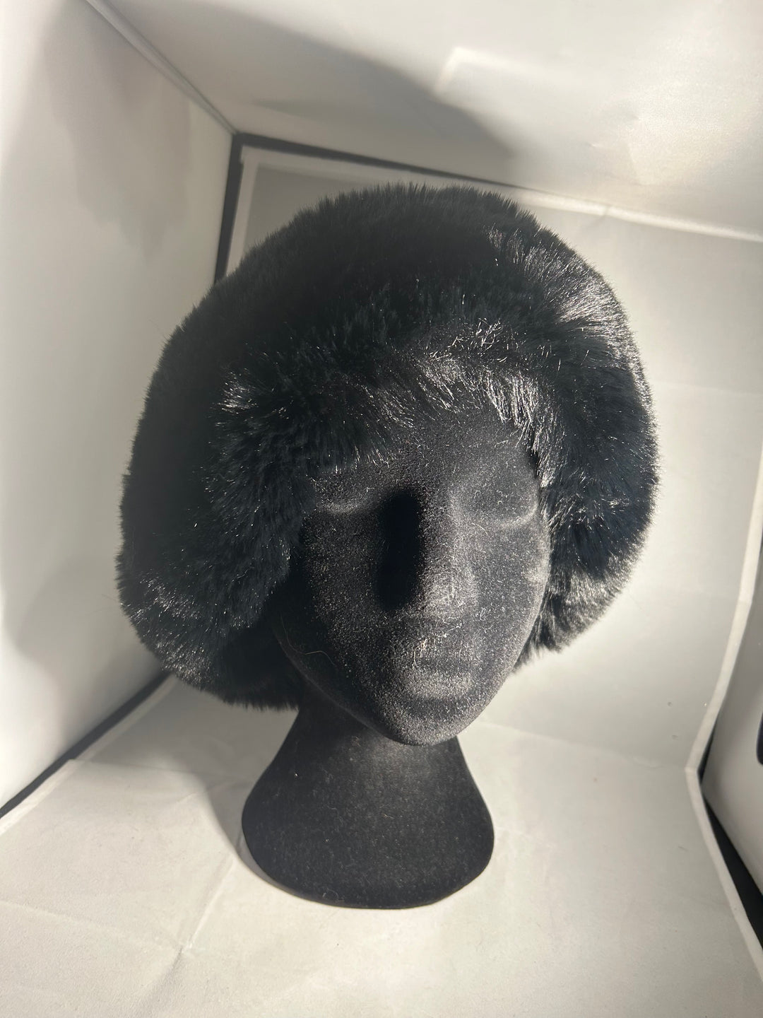 Women’s faux fur hats