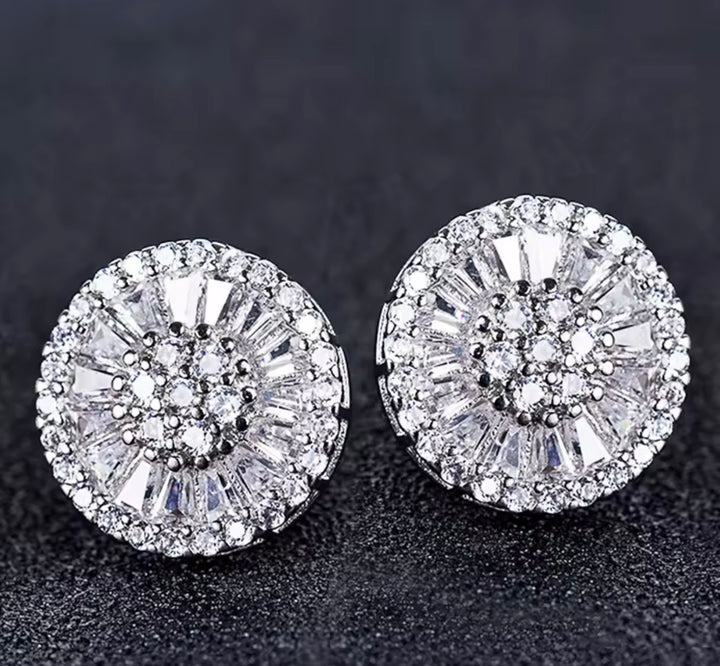 Stud Earrings with Brilliant Fireworks Shape
