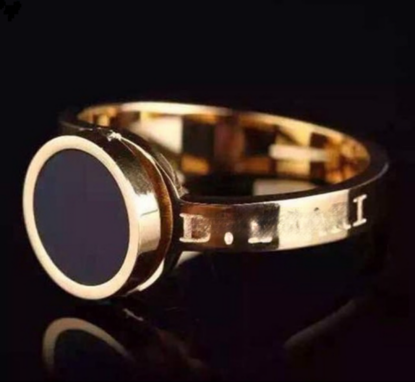 Black detailed rings